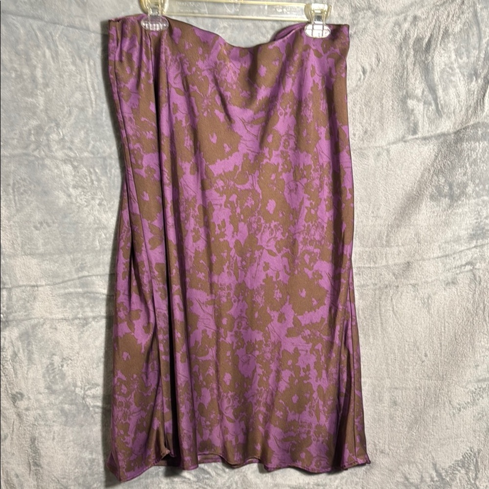 Nordstrom rack women’s maxi skirt XL brown and purple lightweight floral print